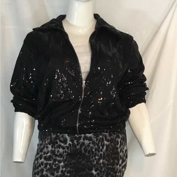 Plus size Animal Print Pencil Skirt - Picture 7 of 8